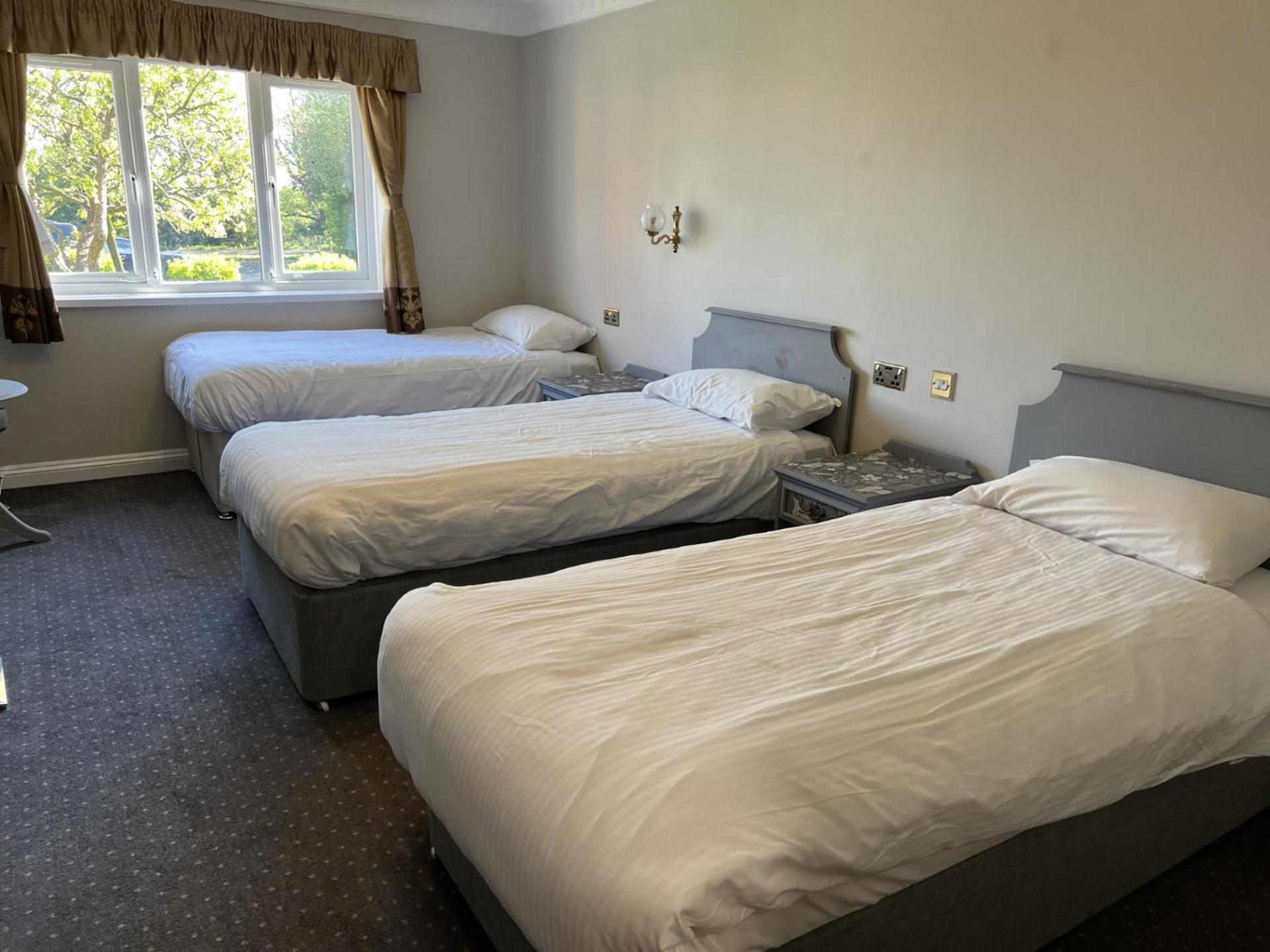The Pear Tree Inn & Country Hotel Hindlip Экстерьер фото